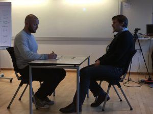 Proceslederne øver sig i ansætte og adskedigelse