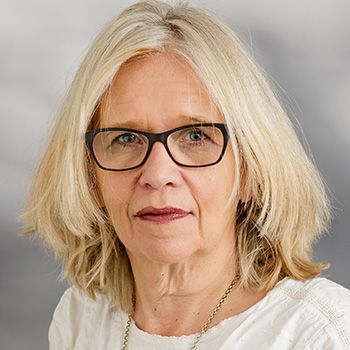 Christine B. Henriksen, Chefkonsulent Procesindustrien og sekretær for og "praktikeren" bag udvalgets arbejde.