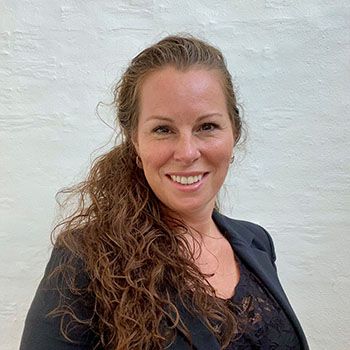 Lotte Brix Bjørnskov er cand.merc. i International Business og konsulent på Proceslederuddannelsen